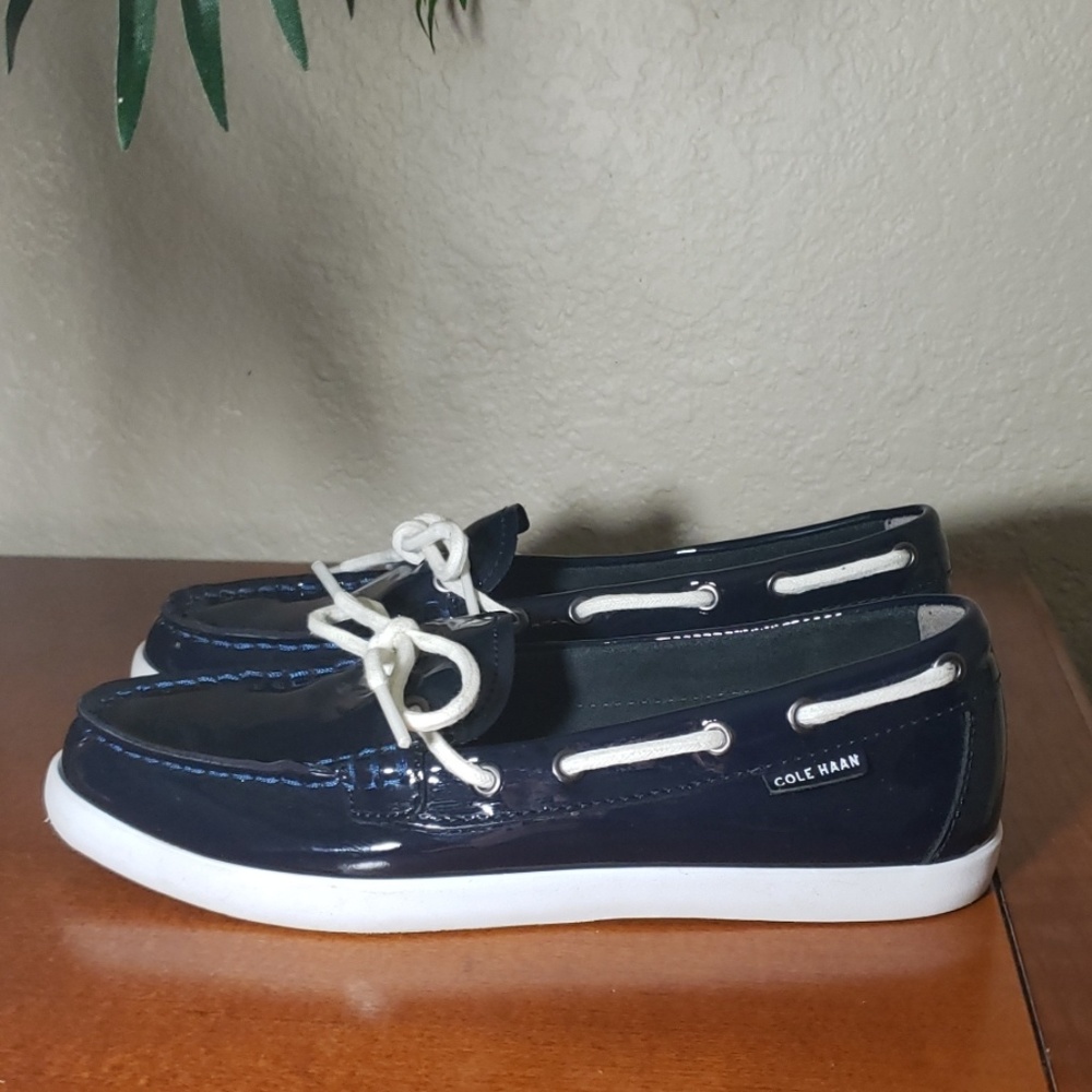 Cole Haan - Picture 3 of 4